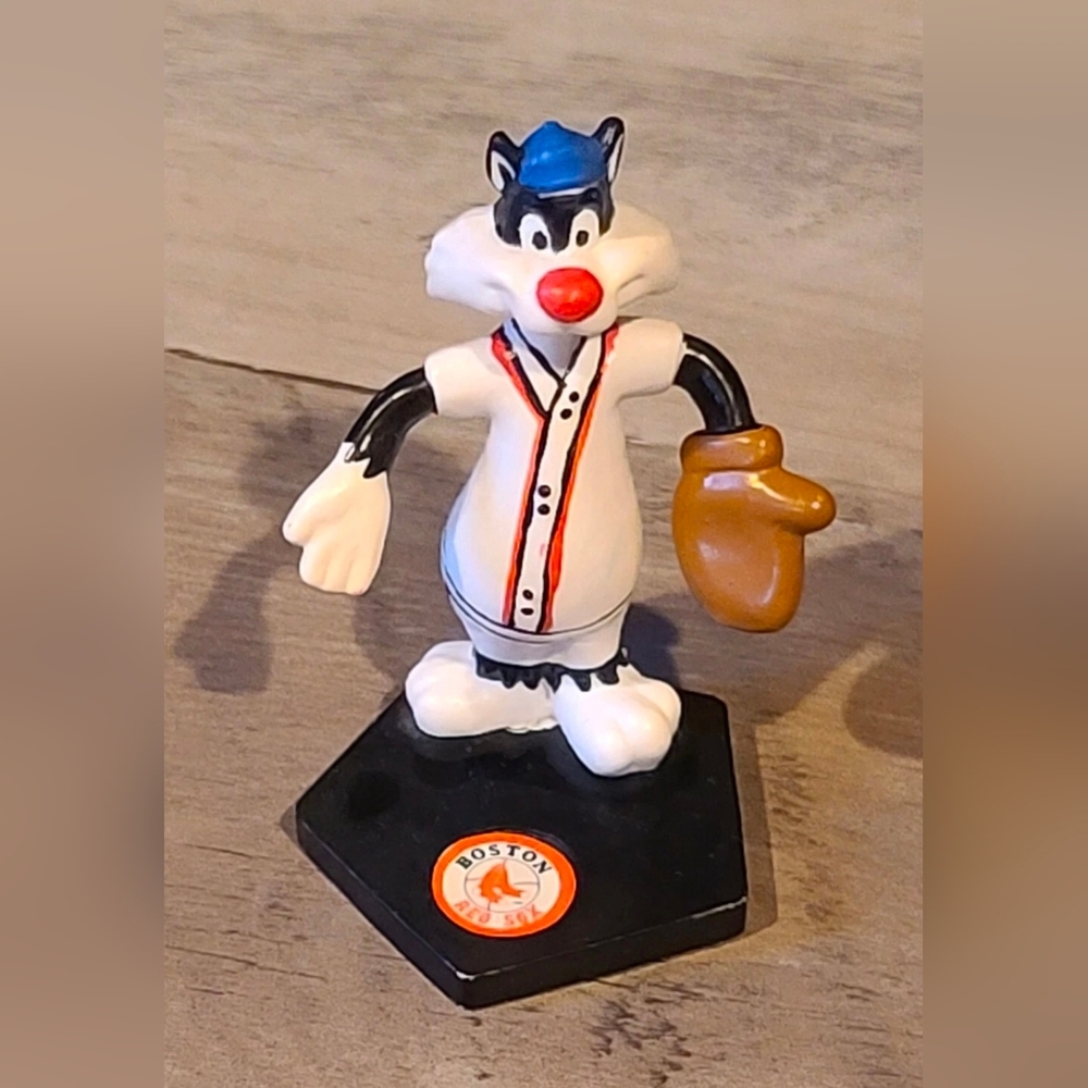 1991 Applause Boston Red Sox Baseball Figure Sylvester Looney Toons ~Read